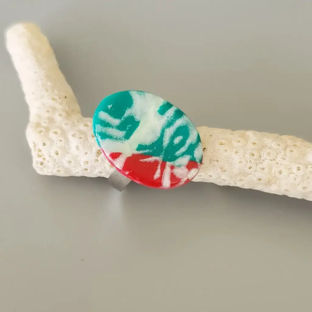 [BA0009] Bague ovale verte et rouge