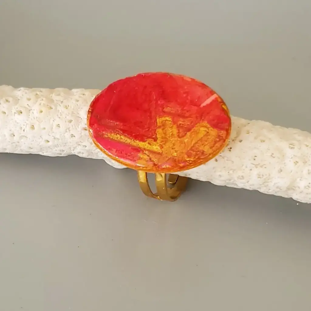 [BA0014] Bague ovale rouge et dorée