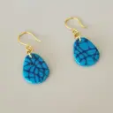 Boucles d'oreilles petites gouttes bleues